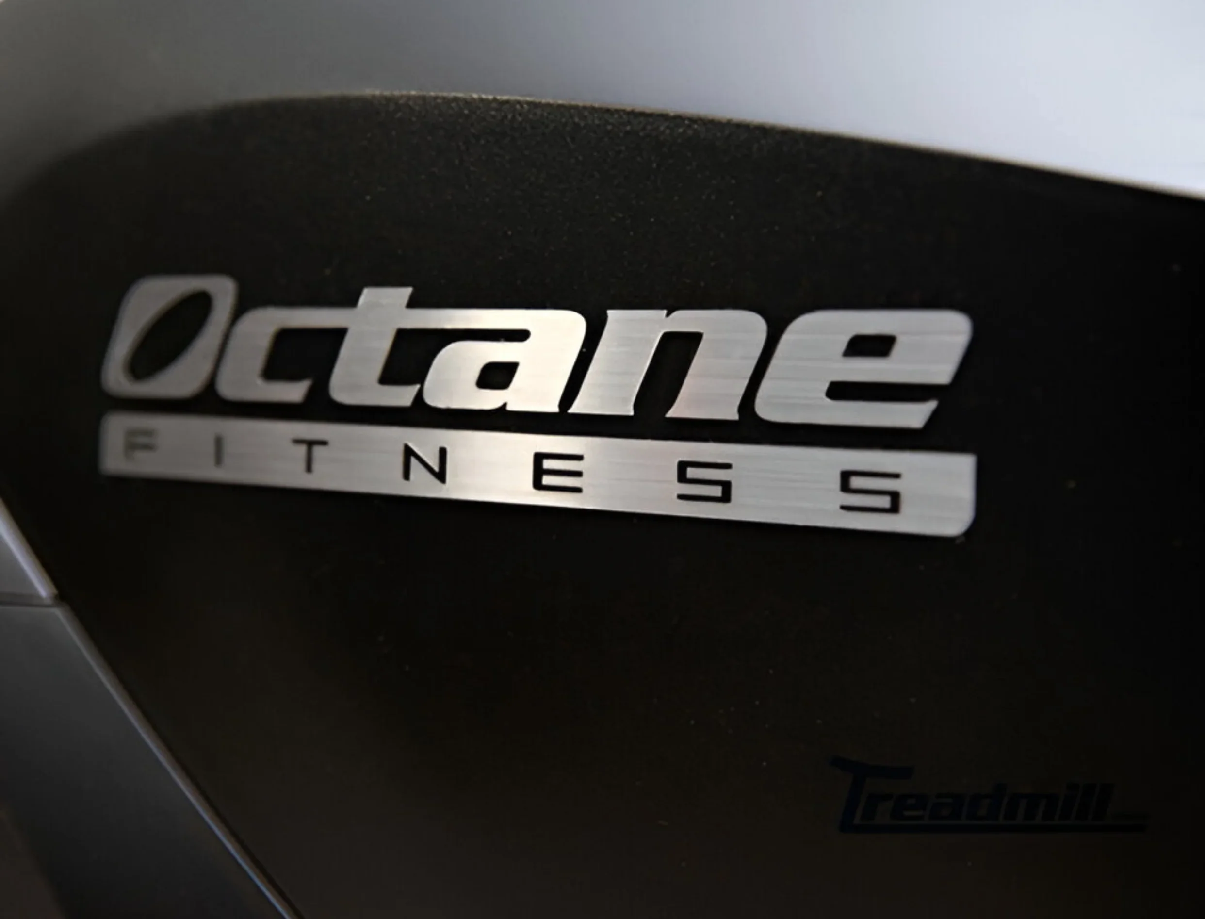 Octane Fitness q37c Elliptical Cross Trainer (Remanufactured) - Image 3