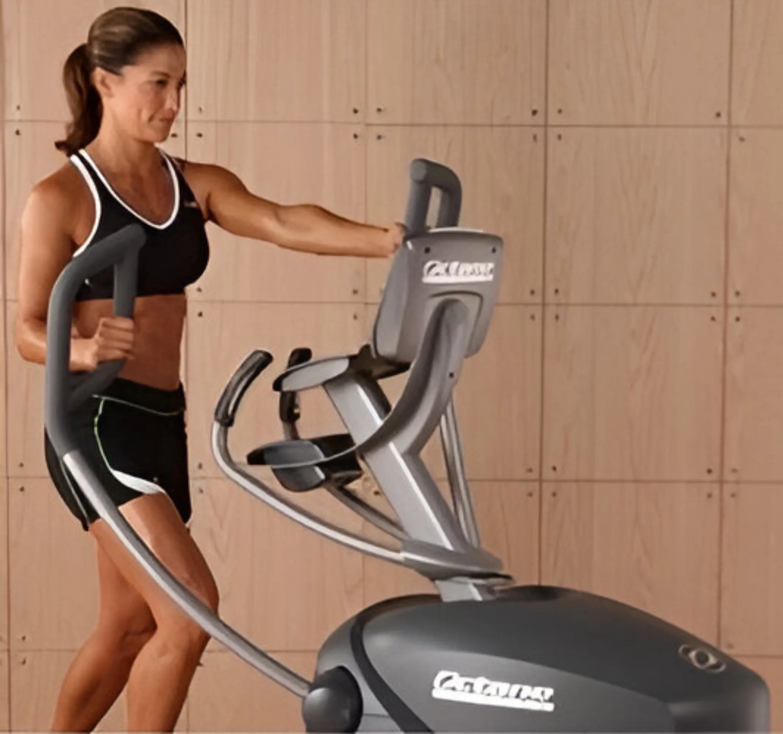 Octane Fitness q37c Elliptical Cross Trainer (Remanufactured) - Image 4